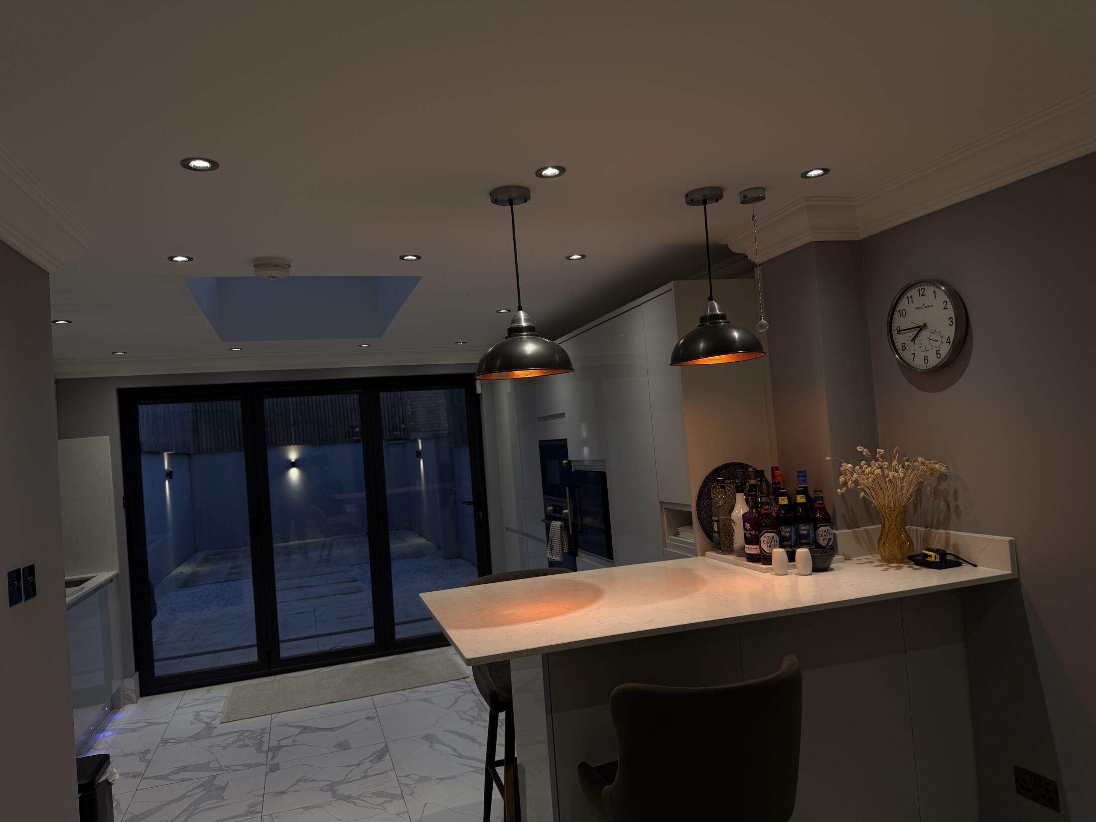 Bespoke bar and interior finish by Redwood